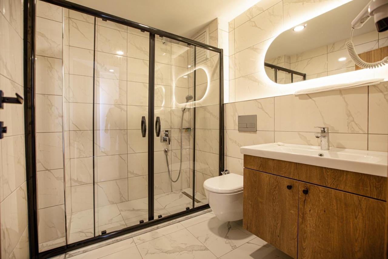 Grand Business Otel 3*